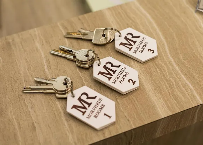 Morpheus 4* نابولي